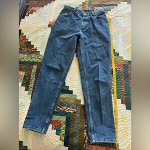 Vintage Wrangler For Women Straight Leg Mom Jeans Made in USA Size 32